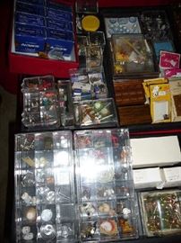 DOLL HOUSE MINIATURES