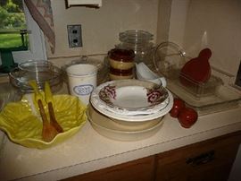 CLEAR BAKEWARE, KITCHENWARE