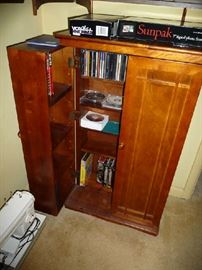 MEDIA CABINET, MEDIA