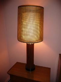 WOOD LAMP