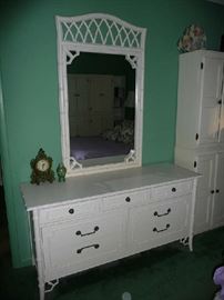 WHITE DRESSER WITH MIRROR