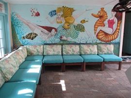 BEAUTIFUL UPHOLSTERED CUSHIONED PATIO CHAIRS