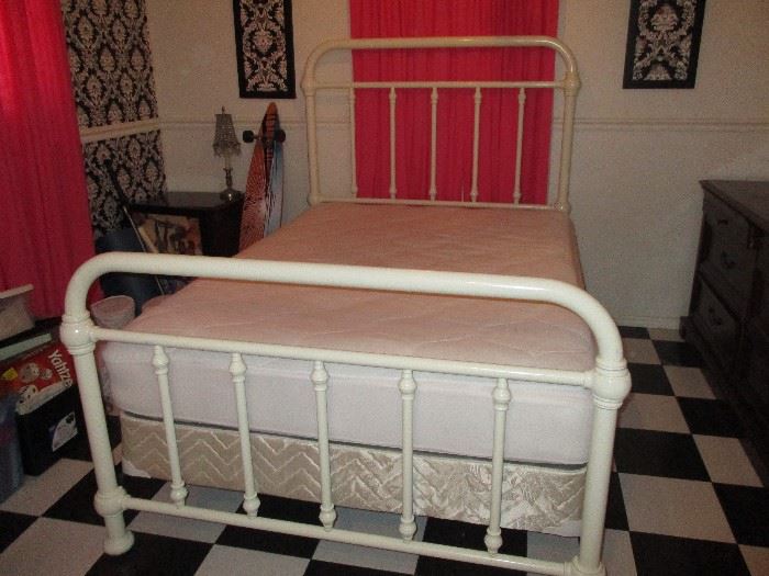FULL SIZE CAST IRON BED AND MATTRESS