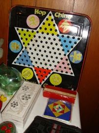 Hop Ching Chinese Checkers game