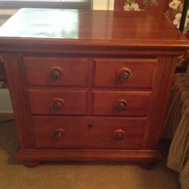 Virginia House night stands (2).  Measure  29" wide, 17" deep and 28" tall.  $80 each.  Presale available