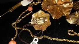 tiffany & co fur clip & earrings