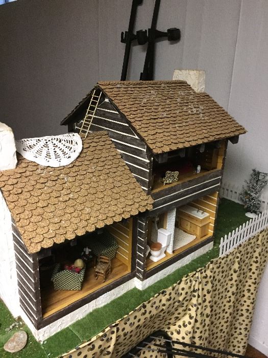 Large doll house