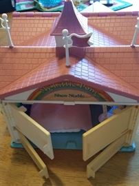 My Little Pony Show Stable with accessories