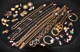 More fun gold tone pieces to select!