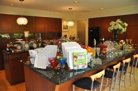 Gorgeous kitchen filled with fabulous items!