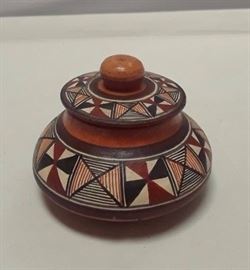 Pisac Peru Pottery Small Jar w/ Lid Peruvian Folk Art. CURRENTLY LISTED ON EBAY UNDER GSLJENN