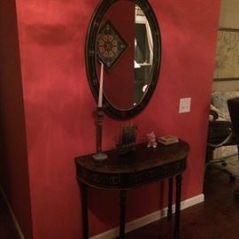 Matching Foyer Table and Mirror w/Fleur De Lis