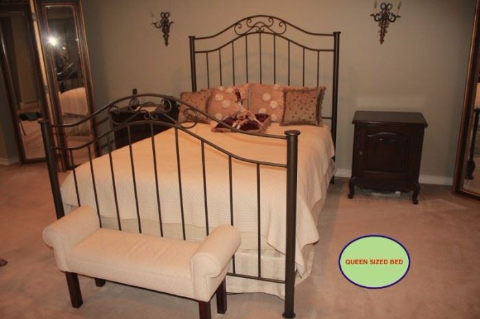 Queen Bed with Metal Bed Frame, Head & Foot Board, Small Upholstered Bench, Pair of Night Tables and Sconces