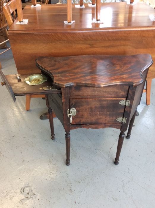 Gem of a smoking stand with pull out ashtray drawer and lined humidor.