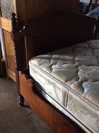 3/4 spool mahogany bed with these beautiful side rails.  box springs and mattress were made for the bed. Immaculate.