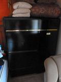 Black lacquer chest