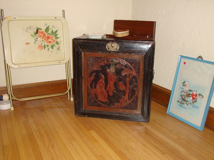 retro TV trays, Chinese cabinet, framed Chinese art