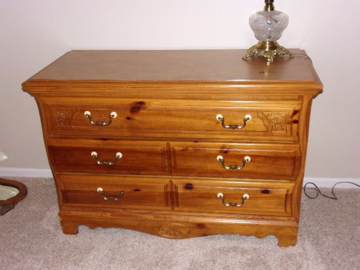 Bassett twin bed room set with twin mattress and box spring, Bassett Dresser and chest of drawers