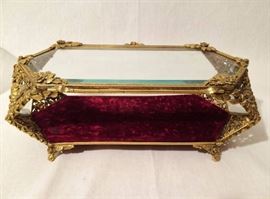 Large 11" Stunning Louis XVI Style Hollywood Regency BATTANI MATSON STYLEBUILT GOLD ROSES ORMOLU FILIGREE JEWERLY CASKET VITRINE BOX BEVELED GLASS Boudoir Vanity Collectible!
