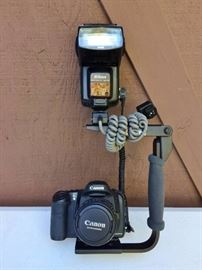 Wow! Canon EOS 10D DLSR Digital Camera With 28-105 mm Lens & Nikon Speedlight SB-25 Flash Excellent Working Condition!
