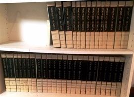 Vintage World Book Encyclopedia Set 1962 Yearbooks '63-'80 & Reading Study Guide Excellent Condition!
