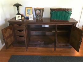 Lots of good storage!