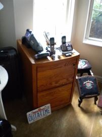 Phones and nite stand