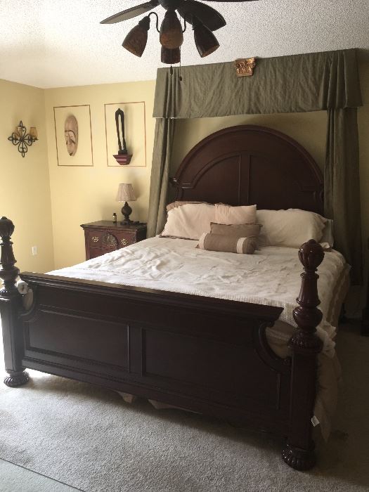 Four Poster Calf King size bed