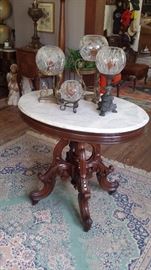 VICTORIAN OVAL MARBLE TOP PARLOR TABLE