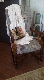 OLD ROCKING CHAIR