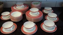 PYREX "PINK FLAMINGO" DINNER SET