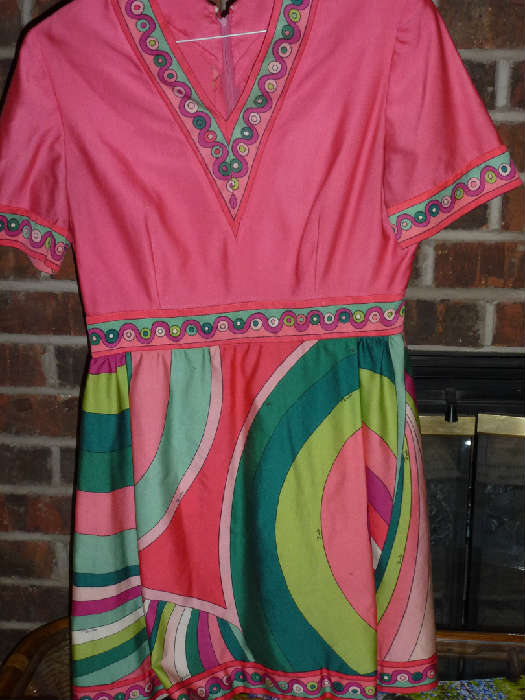 Braniff uniform by Pucci (excellent vintage condition)
