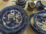 Blue Willow dishes - MARK - Japan