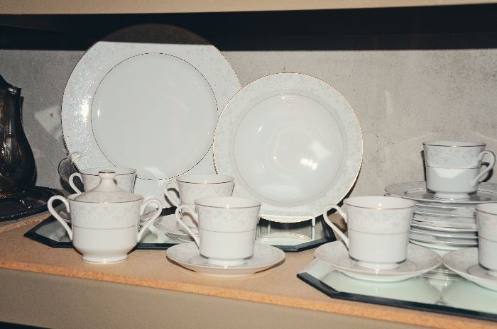 Mikasa "My Love" China Set for 8