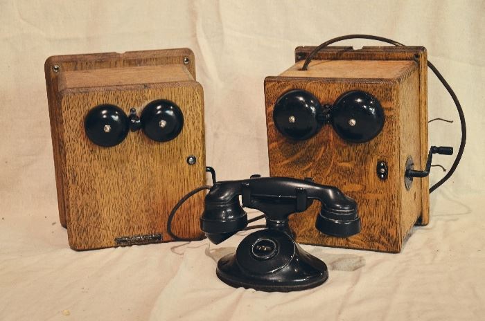 Stromberg & Carlson Cradle Handset Desk Phone with Wood Ringer