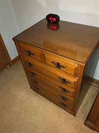 EMPIRE FURNITURE-SMALL WOODEN DRESSER / CHEST OF DRAWERS 