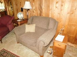 Oak Drop leaf lamp table, Oversized chair