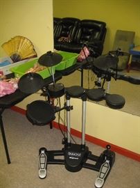 Simmons Eight-Piece Compact Beginner Electronic Drum Set 