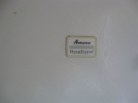 Amana deep freeze