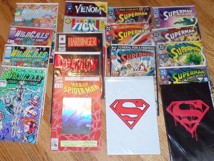 Tons of comics - Dean Pool, Spider-Man, Superman, Mirage, Ghost rider, Spirits of Vengeance, Justice League, Wild C.A.T.S., Spawn, X-Men, Maxx. to name a few. 