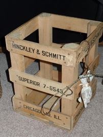  Vintage wooden Hinckley and Schmidt water bottle box 