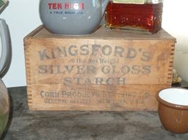 Kingsford silver gloss starch wouldn't box. Wonderful condition
