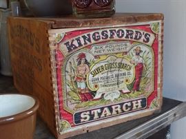 Sideview of Kingsford starch wooden box. Excellent condition.