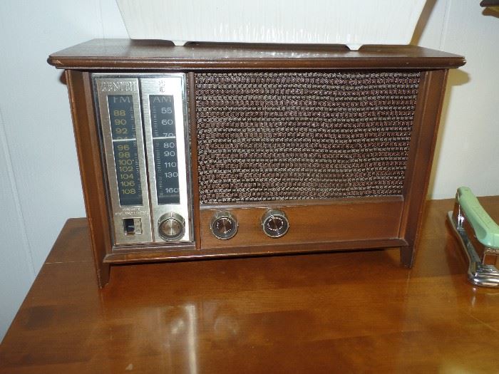  Vintage, Zenith radio