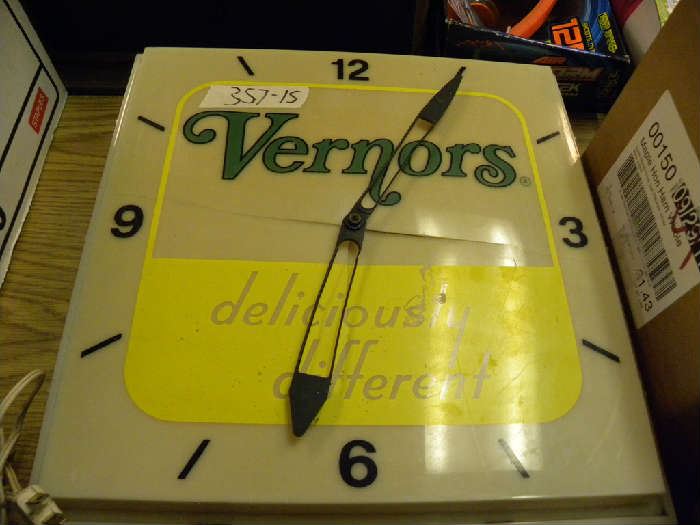 Vernors Clock