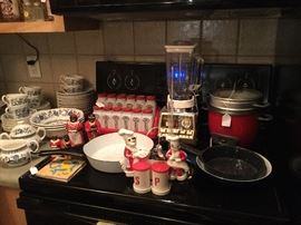 Vintage spice rack, mammy and pappy 