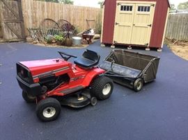 Dynamark lawn tractor 12/36 and lawn sweeper w/ 42-inch sweep