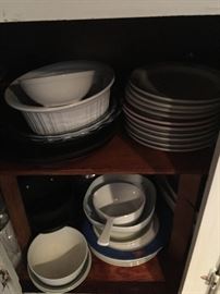 Plenty of kitchen ware & household items 