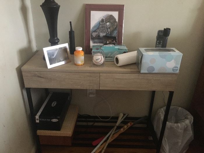 Small console table 
