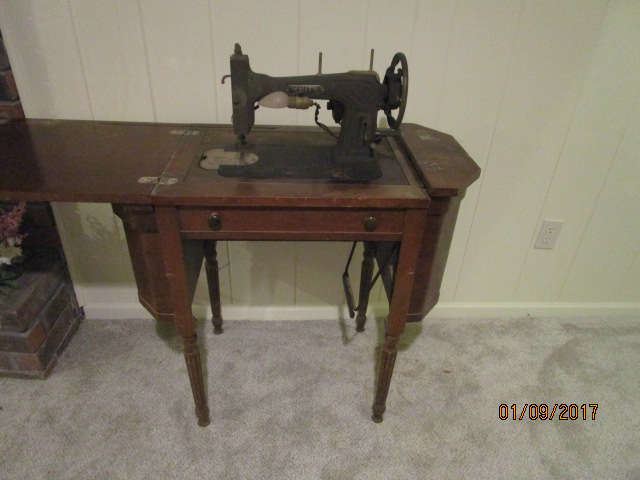 antique white sewing machine (works)